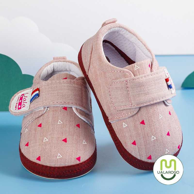 Góc tư vấn, các mẹ nên mua giày tập đi loại nào cho bé là tốt nhất và an toàn cho bé ?