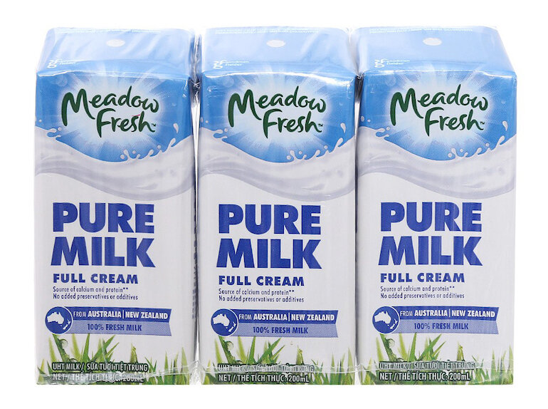 So sánh sữa Nestle và Meadow Fresh loại nào tốt hơn?