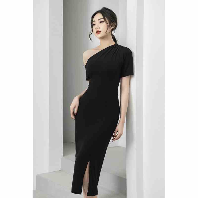 Đầm thiết kế lệch vai dáng ôm xẻ tà Gemmi fashion, DK8413