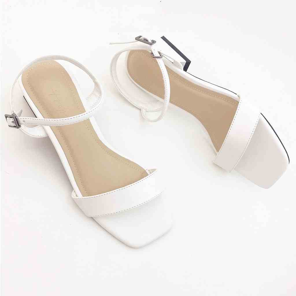 Giày Sandal Nữ Cao 4cm Thời Trang Hishoo Quai Ngang Hở Mũi Cao Cấp S041