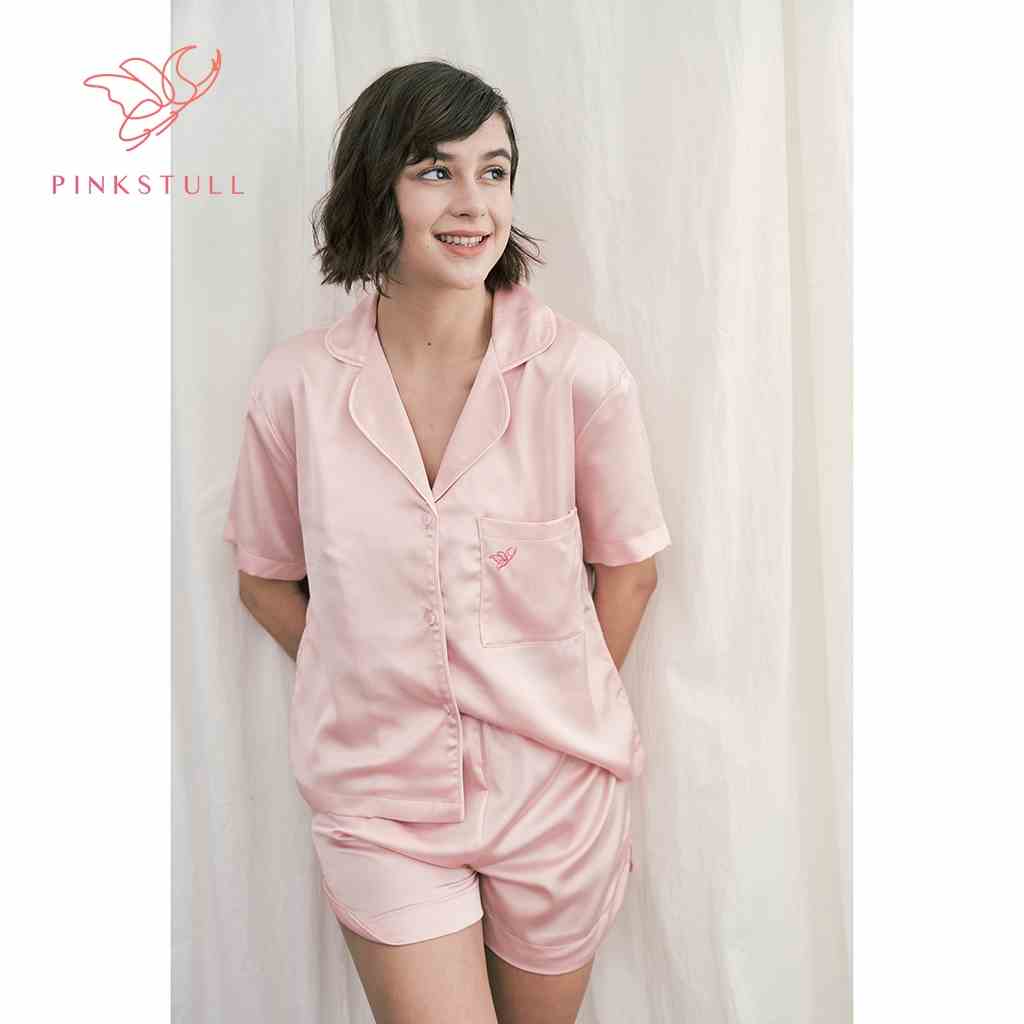 [Mã BMLTA35 giảm đến 35K đơn 99K] Bộ đồ ngủ lụa Pijamas thêu Pink Stull tay ngắn quần ngắn hồng Candy