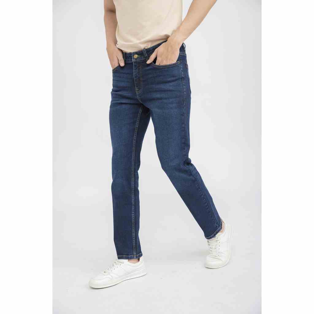 Quần jeans nam ARISTINO dáng regular, ống rộng - AJN00501