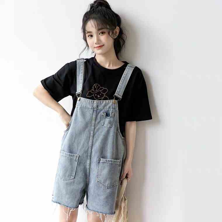 Quần yếm short jean nữ JohnsonLi phối túi rách, chất denim không giãn, vải mềm mịn