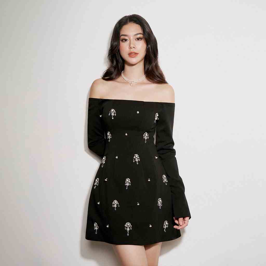 MAVEN - Váy dáng A trễ vai tay dài đính kết Merida Dress