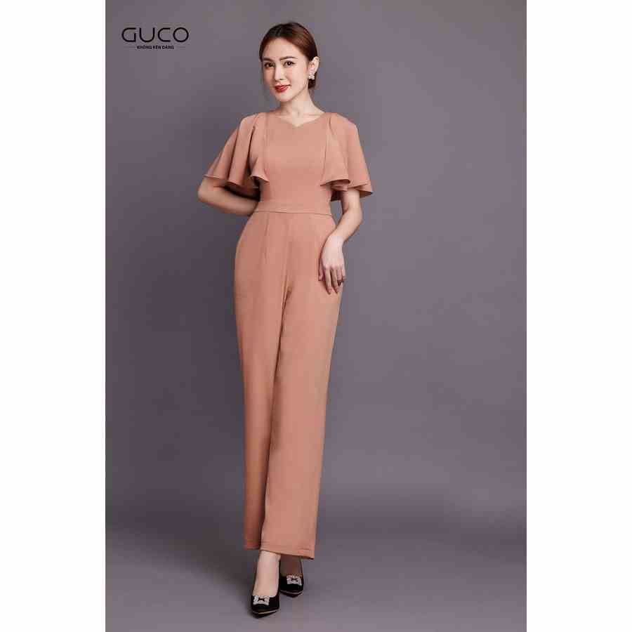 [Mã BMLTB200 giảm đến 100K đơn 499K] Jumpsuit ống suông cổ tim tay cánh tiên 3530 màu nâu Guco