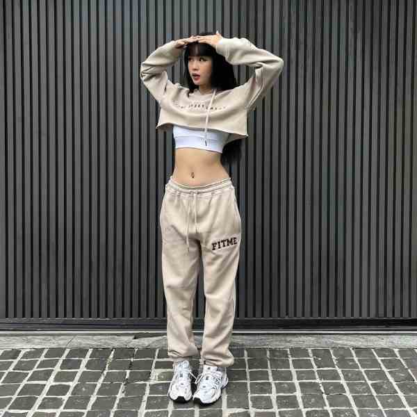 Bộ thể thao nữ Fitme áo Hoodie Croptop Be, quần jogger nỉ bông Be chất cotton dày dặn form rộng