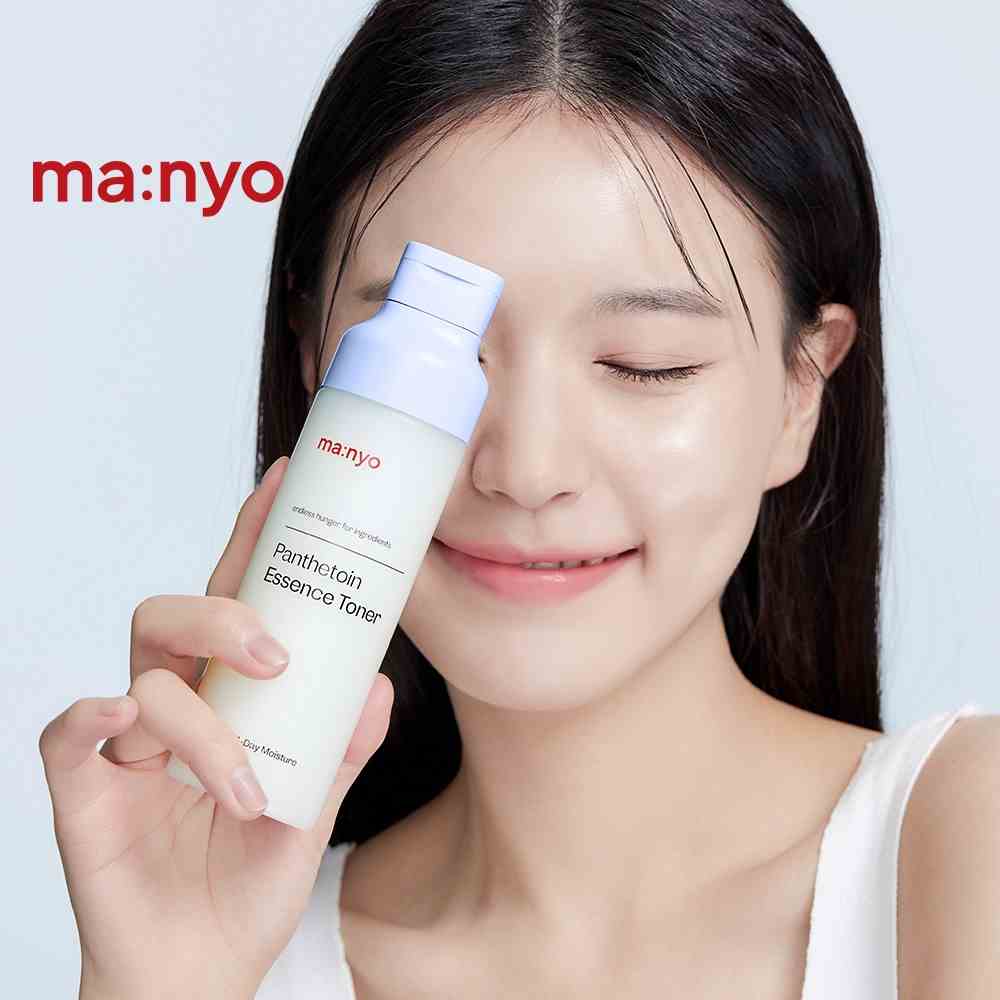 ma:nyo Panthetoin Essence Toner 200ml