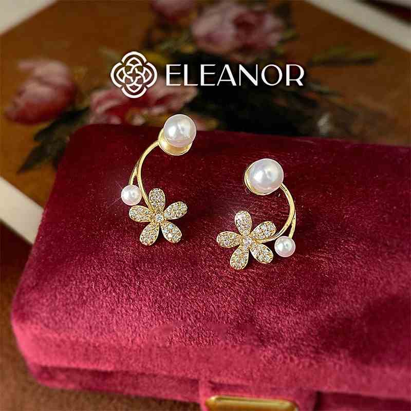 Bông tai nữ chuôi bạc 925 Eleanor Accessories hình bông hoa đính đá viền cong phụ kiện trang sức 4012