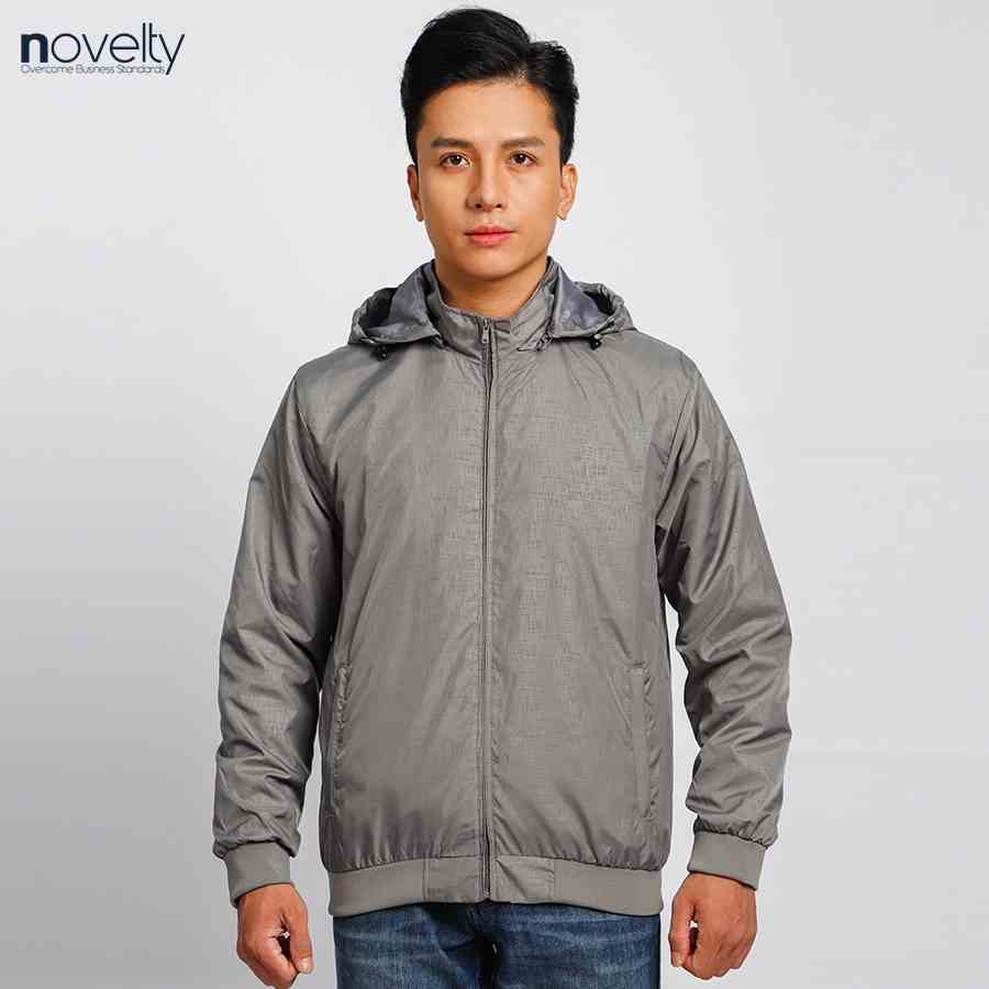 Áo jacket nam in chìm nón rời Novelty xám nhạt 2203192