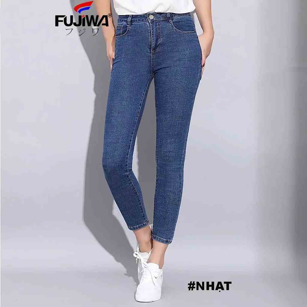 Quần Jean Nữ Ống Đứng Cao Cấp Fujiwa - 9T Quần Lưng Cao, chất jean co giãn tốt. Còn Size 31 (60kg - 64kg)