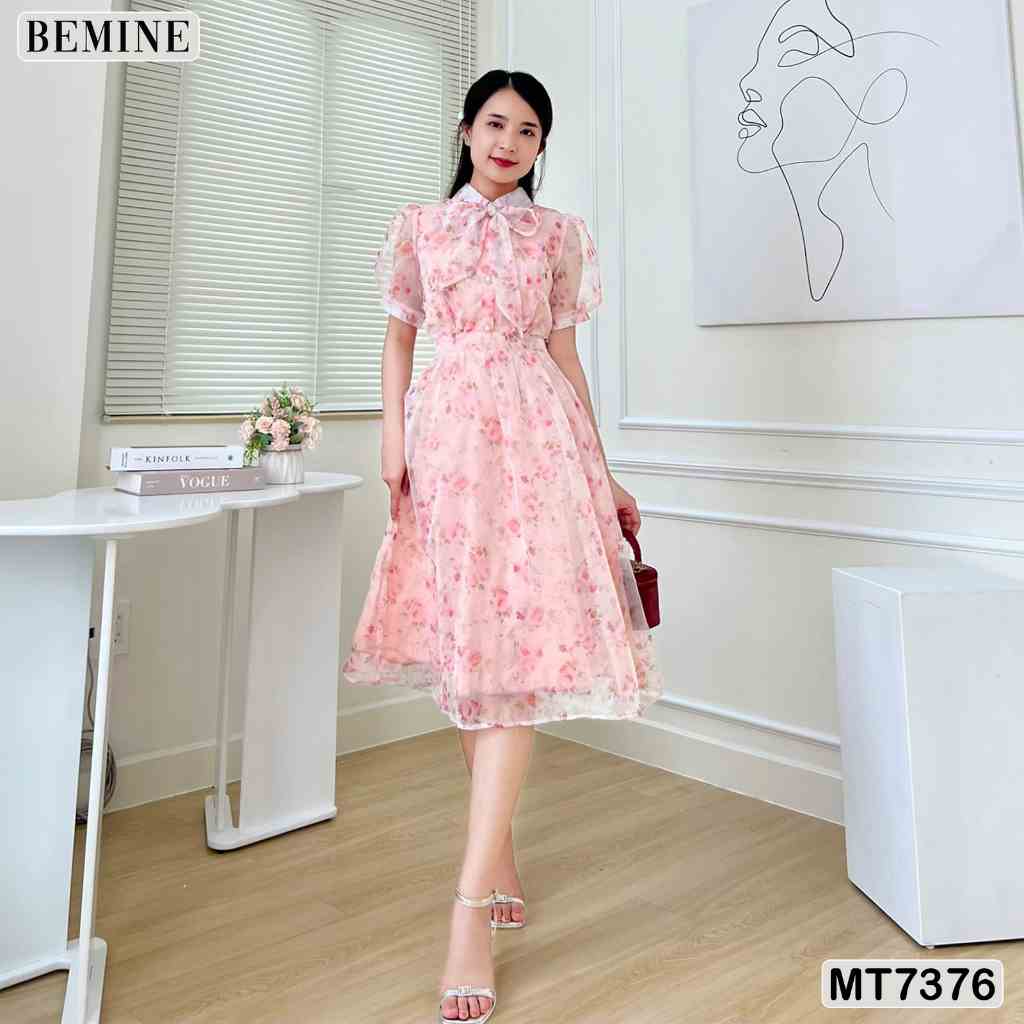 Đầm hoa nhí cổ thắt nơ tay ngắn BEMINE MT7376