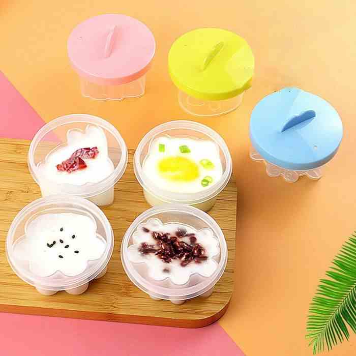 Bộ 4 khuôn nhựa KidAndMom làm bánh flan, hấp trứng hình thú cho bé ăn dặm kèm chổi silicon quét dầu