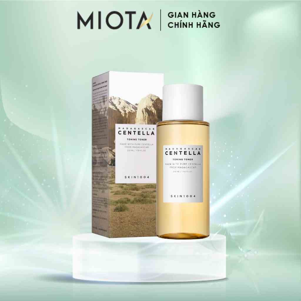 Nước Hoa Hồng Chiết Xuất Rau Má Skin1004 Madagascar Centella Toning Toner giúp cân cằng, dưỡng trắng da 210ml