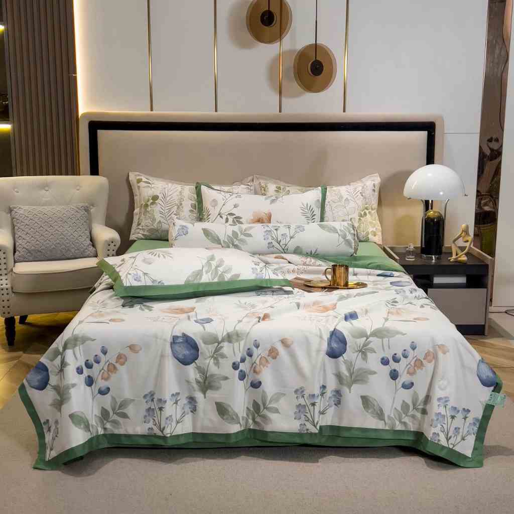 [Mã BMLTA35 giảm đến 35K đơn 99K] Bộ chăn ga lụa thái 4 món EmmiBedding, chăn có bông chất liệu lụa mềm mịn mát