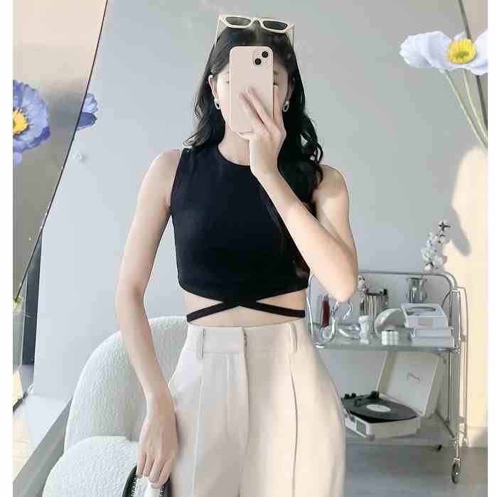 [Mã BMLTB35 giảm đến 35K đơn 99K] Áo croptop thun sát nách cổ tròn, thắt dây vòng eo thời trang GAGO màu đen GA4308