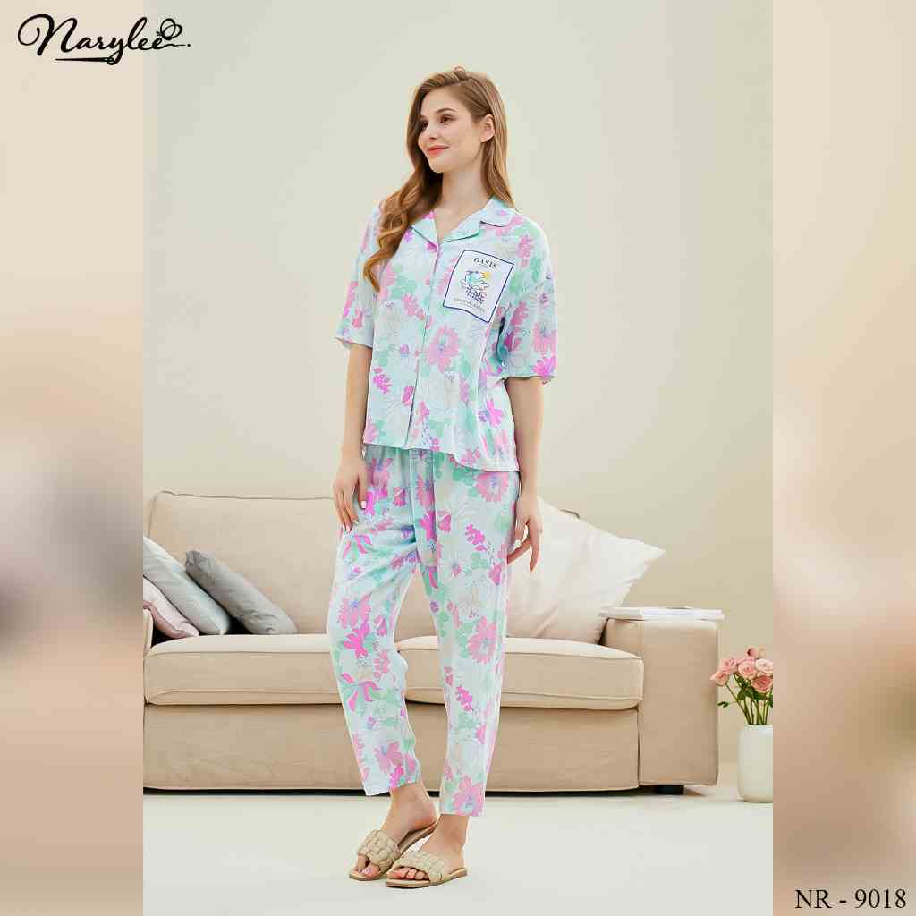 Pyjama lụa băng áo cộc quần dài chỉn chu, thanh lịch thương hiệu NARYLEE NR-9018