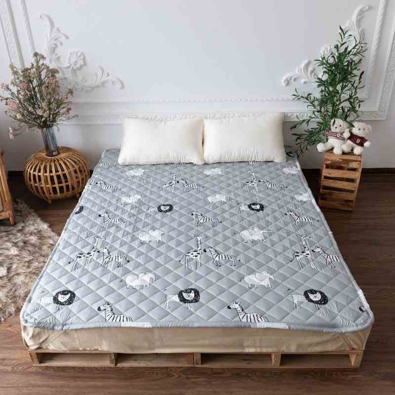 Tấm Trải Đệm Topper Nệm Trải Giường Trải Sàn Siêu Mỏng Cho Cả 4 Mùa Bo Décor Đa Năng