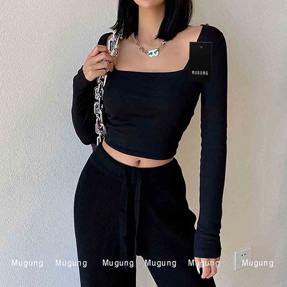 Áo croptop nữ tay dài cổ vuông Mugung 2 lớp A81