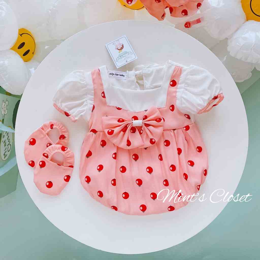 Set bodysuit cho bé gái kèm nón và giày vải MINTSCLOSET Mints Closet body trắng cà chua bé sơ sinh 1 2 3 tuổi - BS6109