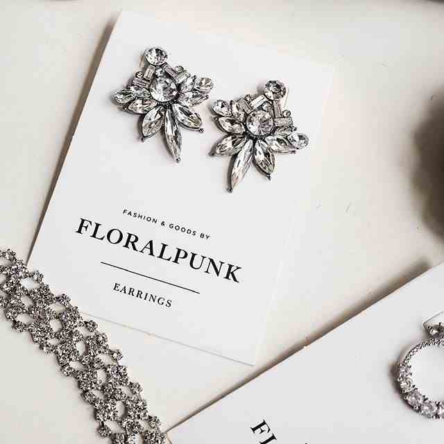 Bông tai nữ Floralpunk Penelope Earrings