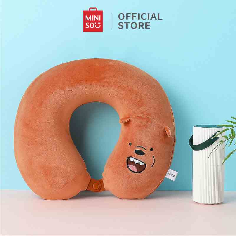 Gối kê cổ chữ U We Bare Bears Miniso chống mỏi vai gáy tiện dụng ở văn phòng/du lịch