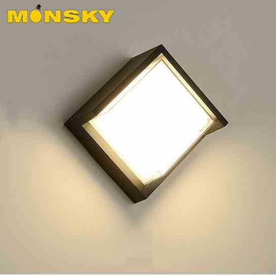 Đèn tường LED MONSKY ELLY trang trí nội thất sang trọng, độc đáo.