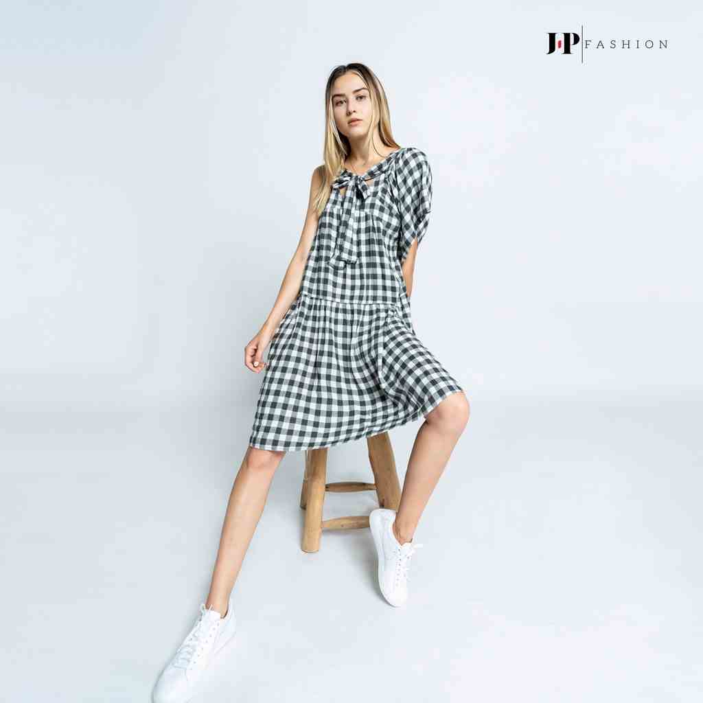 [Mã BMLTB35 giảm đến 35K đơn 99K] Đầm nơ ngực kiểu lệch vai J-P Fashion 11005468 CT6