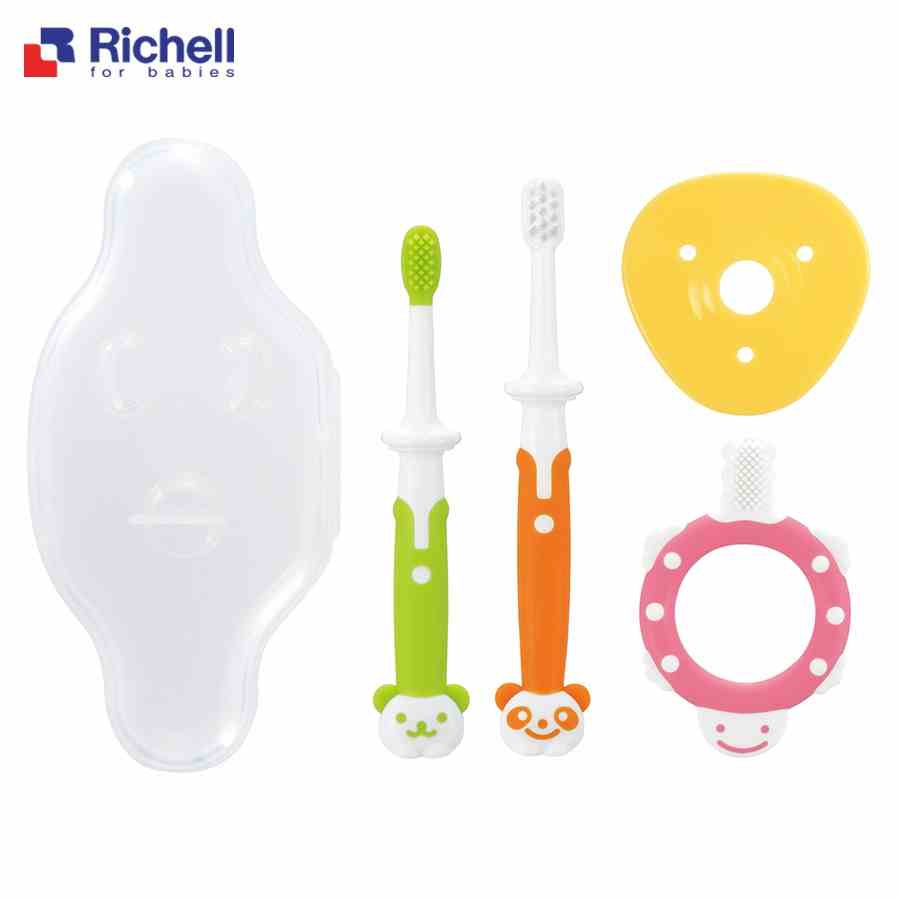 Bộ bàn chải răng 3 bước Richell 3m+, 8m+, 12m+